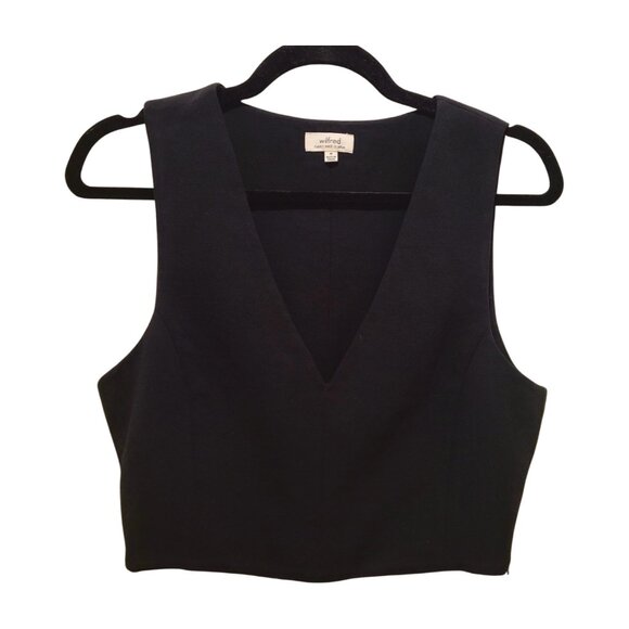 Aritzia Wilfred Dauphine Crop Top V neck Black M Medium - Picture 2 of 7